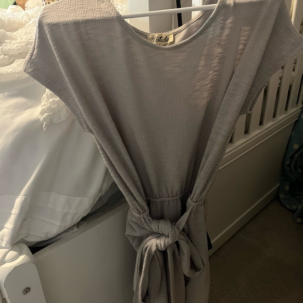 Listicle Health Grey Dress